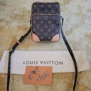 LV Amazon Monogram authentic 💯✅